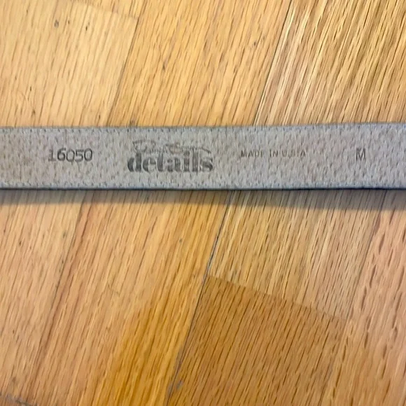 VTG Patricia Green Details Leather Belt Black Etched Buckle Medium Made IN USA - Picture 6 of 9